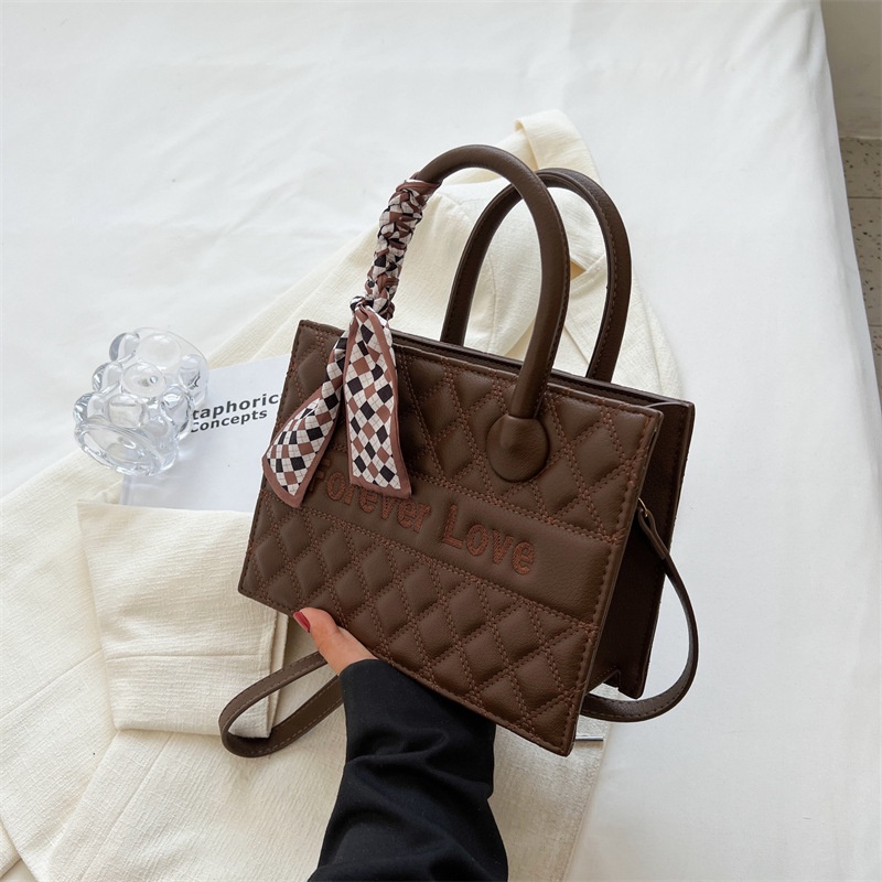 Ielgy Mới Túi Xách Đeo Vai Hình Thoi Phong Cách retro Cho Nữ