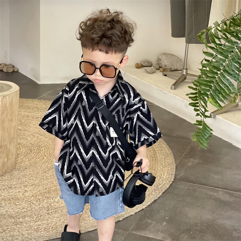 Áo Thun Tay Ngắn Họa Tiết Sọc Kiểu Dáng Đơn Giản Thời Trang Dành Cho Bé Từ 1-8 Tuổi