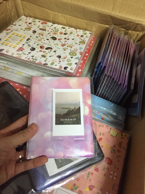 Album ảnh polaroid bìa galaxy đựng 65 ảnh 6x9 tại Tiệm ảnh Minh Thành