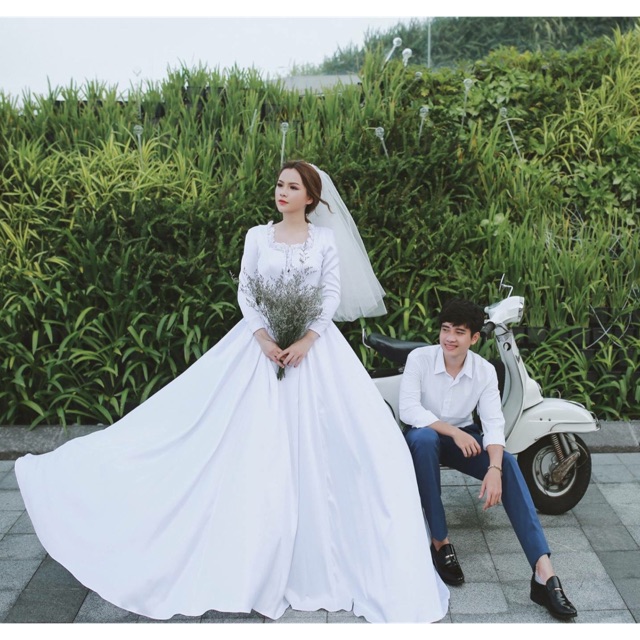 Đầm cưới classic