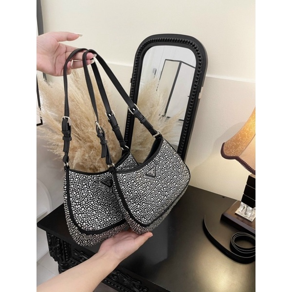 Túi kẹp nách P.R.A.D.A đính đá siêu hot kèm ảnh thật shop tự chụp