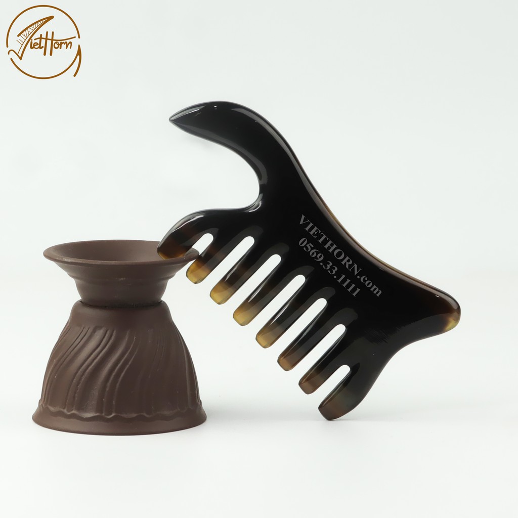 Lược đa năng bằng sừng "3 trong 1" chải tóc/massage/làm đẹp VIETHORN