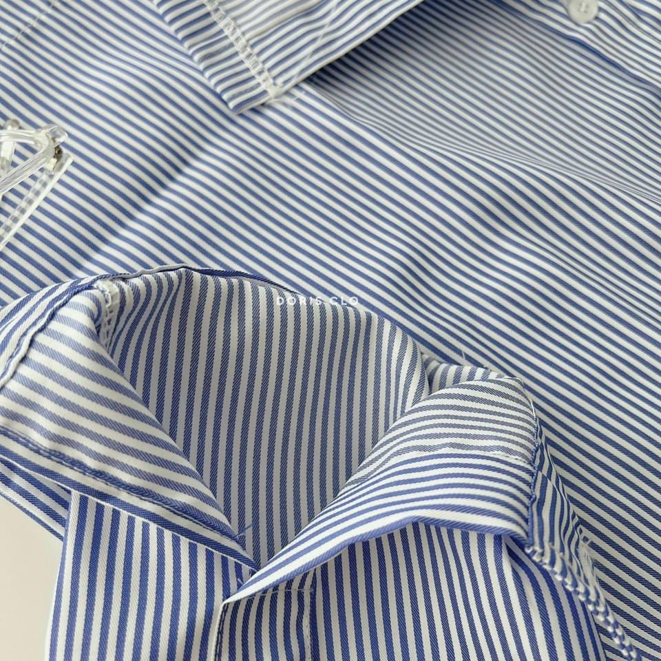 Áo Sơ Mi Nữ Sọc Xanh Thêu Mặt Cười, Form Rộng , Dài Dấu Quần Kiểu Unisex Hàn Quốc Đẹp - Khoác Chống Nắng