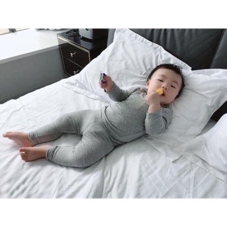 Bộ cotton thu đông cạp cao cho bé