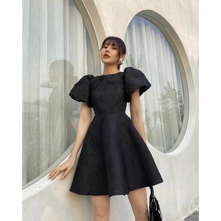 ĐẦM BBD ĐEN TAY PHỒNG ĐAN LƯNG