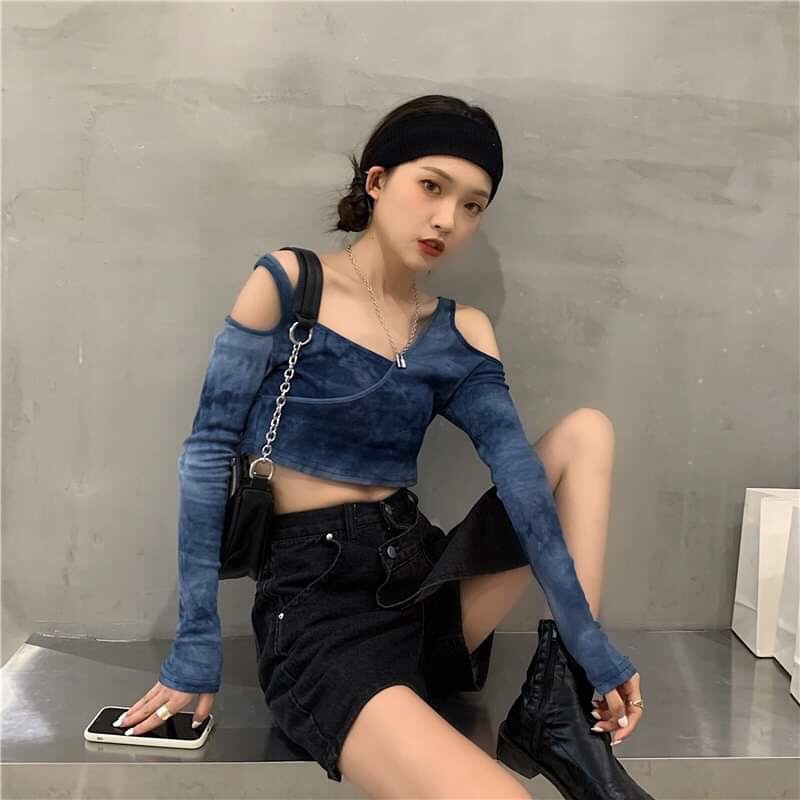 Áo thun loang hở vai dáng croptop | BigBuy360 - bigbuy360.vn