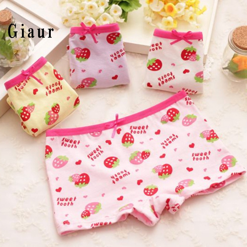 Quần lót co dãn thoải mái , họa tiết dâu tây dễ thương cho nữ