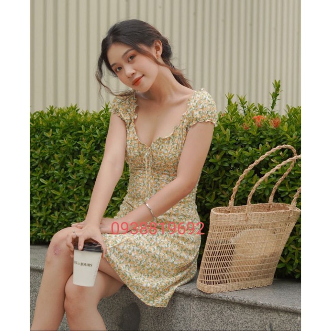 Đầm trễ vai dáng xinh