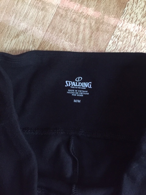 Quần legging ngắn màu đen - hàng dư xịn cotton mịn | BigBuy360 - bigbuy360.vn