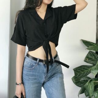 Áo sơ mi croptop cổ vest cột tà