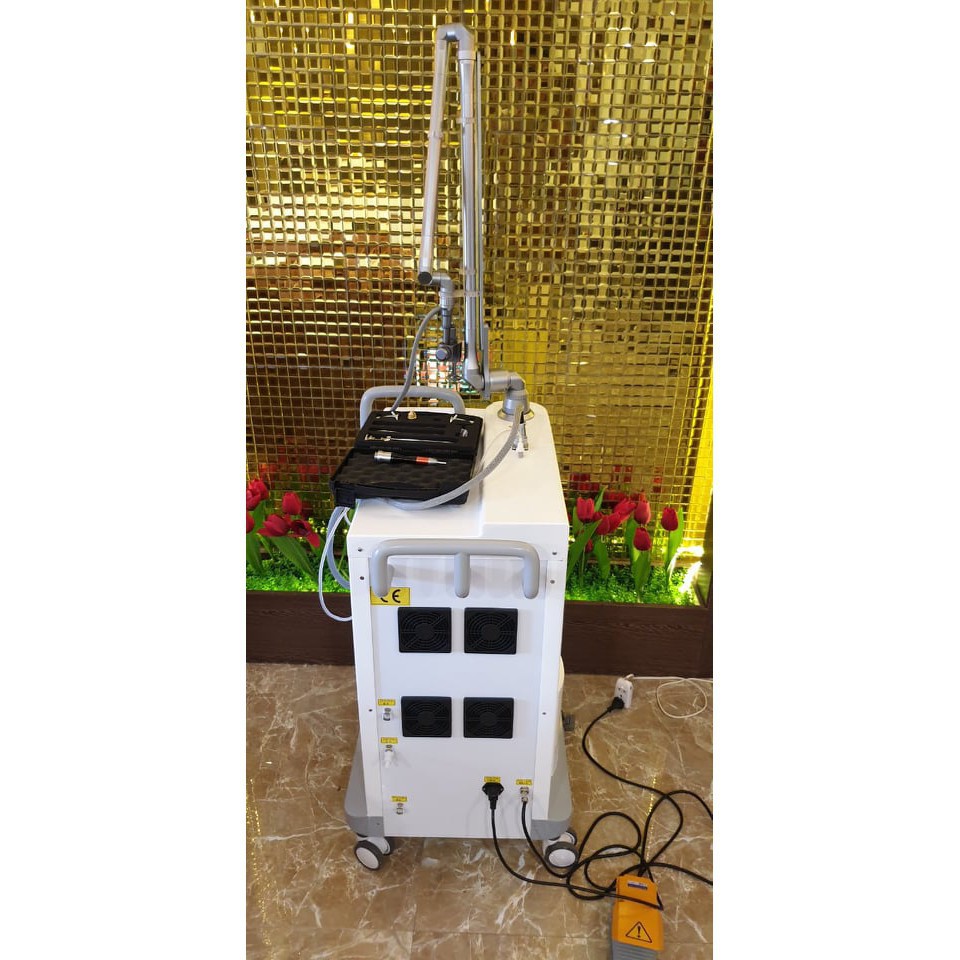 MÁY LASER CO2 FRACTIONAl / hàng chuẩn bảo hành 12 tháng