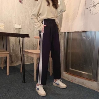 Quần kẻ sọc ulzzang