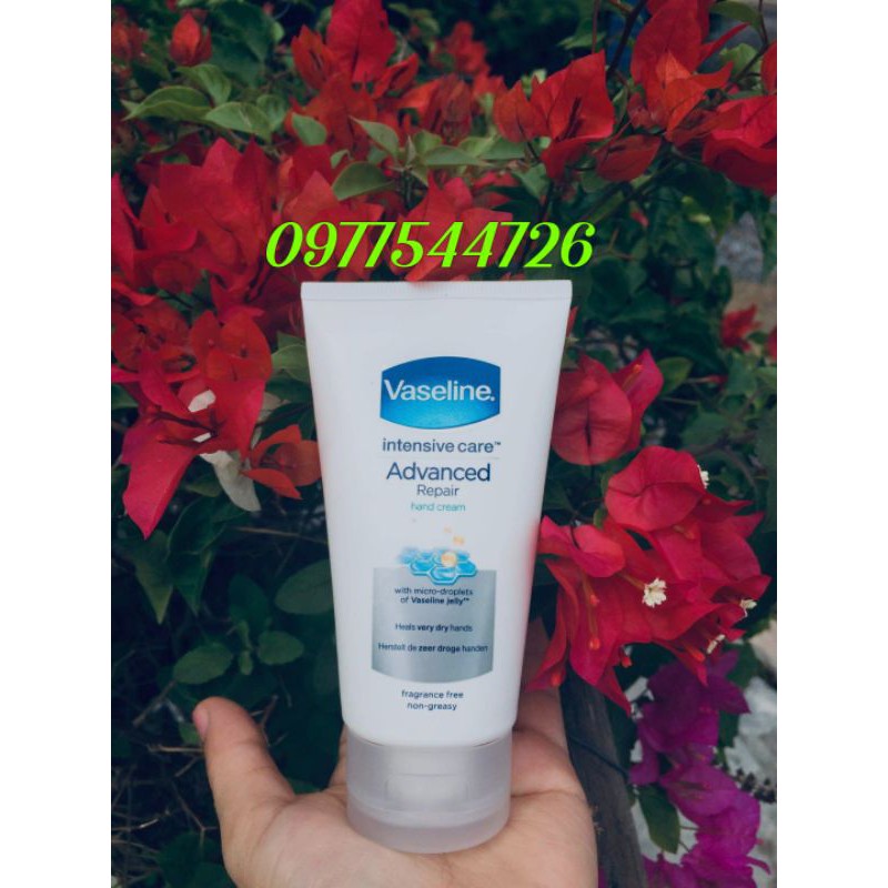 Dưỡng da tay vaseline 75ml