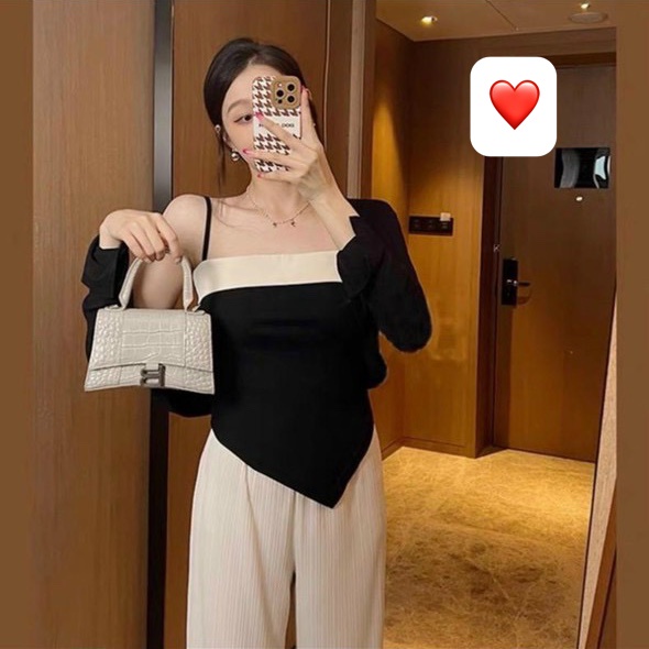 Sét áo 2 dây nhọn viền trắng kèm áo khoác xinh xinh , chất thun gân mềm mát