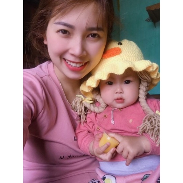 Mũ len tóc giả, vịt vàng cho bé từ sơ sinh trở lên