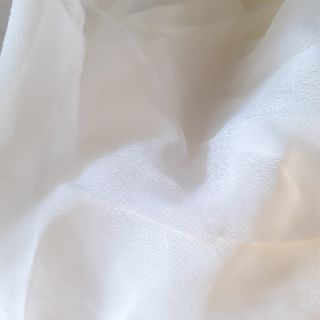 Vải voan trắng