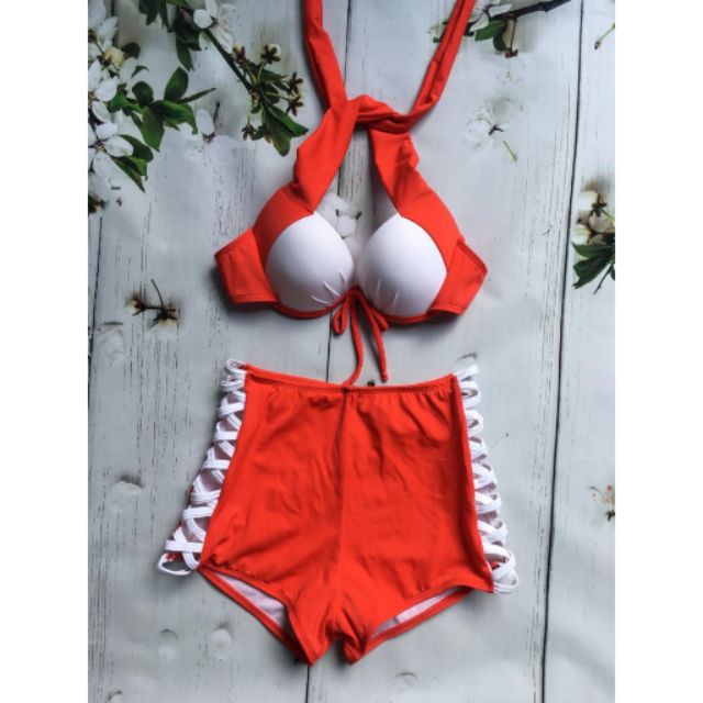 Bikini đỏ phối trắng