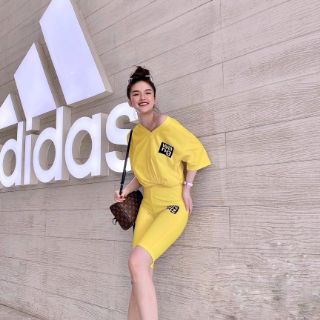 Bộ lửng WANG cổ tim mới nhất siêu Hottttt