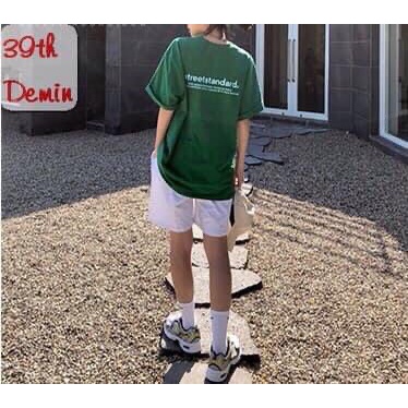 Áo Thun Nam Nữ Form Rộng Chữ Ngực Streets Unisex Chất Bo Tàu Uzzlang