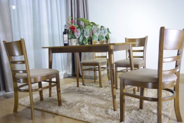 Bộ bàn ăn gia đình