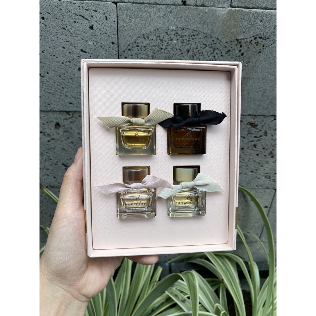 Set nước hoa Burberry mini 4 chai x 5ml