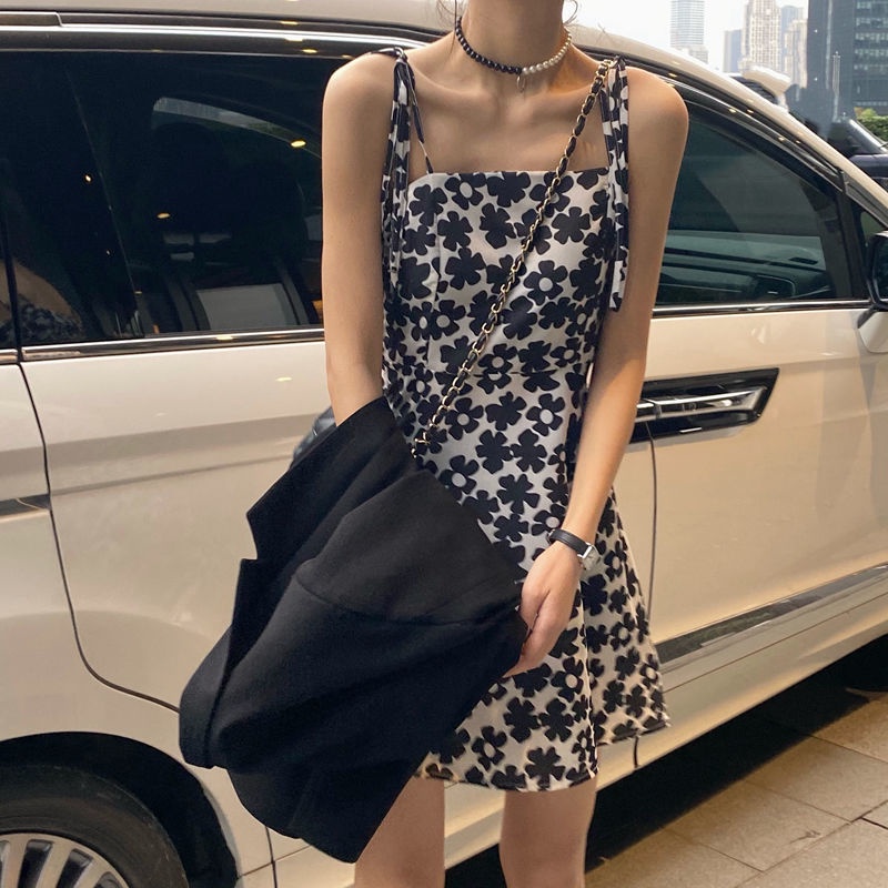 Đầm Hai Dây Họa Tiết Hoa Thời Trang Mùa Hè Quyến Rũ Cho Nữ | BigBuy360 - bigbuy360.vn