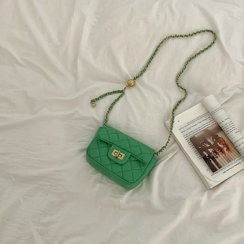 Túi đeo vai IELGY màu trơn họa tiết quả trám có chuỗi xích dễ phối đồ cho nữ