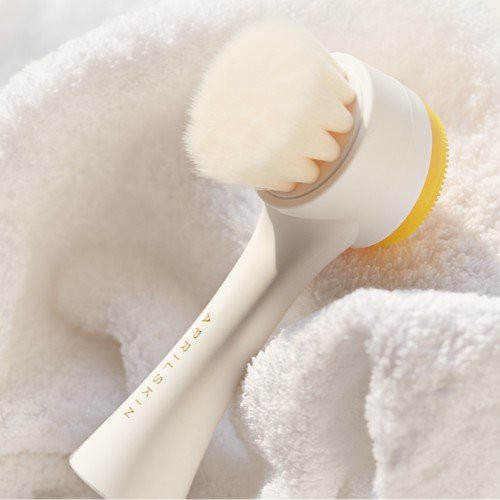 Sữa rửa mặt hoa cúc Aprilskin Real Calendula Foam Cleanser 200ml và Cọ rửa mặt Dual Cleaning Pore Brush