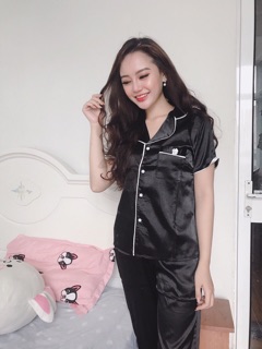 Bộ pyjama lụa tay cộc quần dài