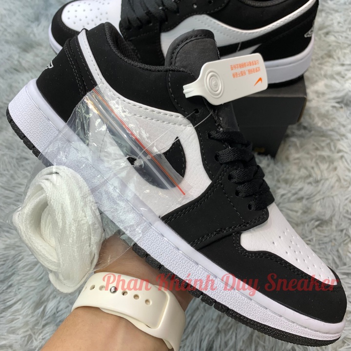 Giày sneaker jordan panda low trắng đen cổ thấp