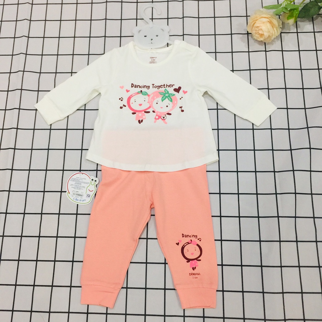 Bộ quần áo cho bé gái thu đông dài tay Dokma sale DB857