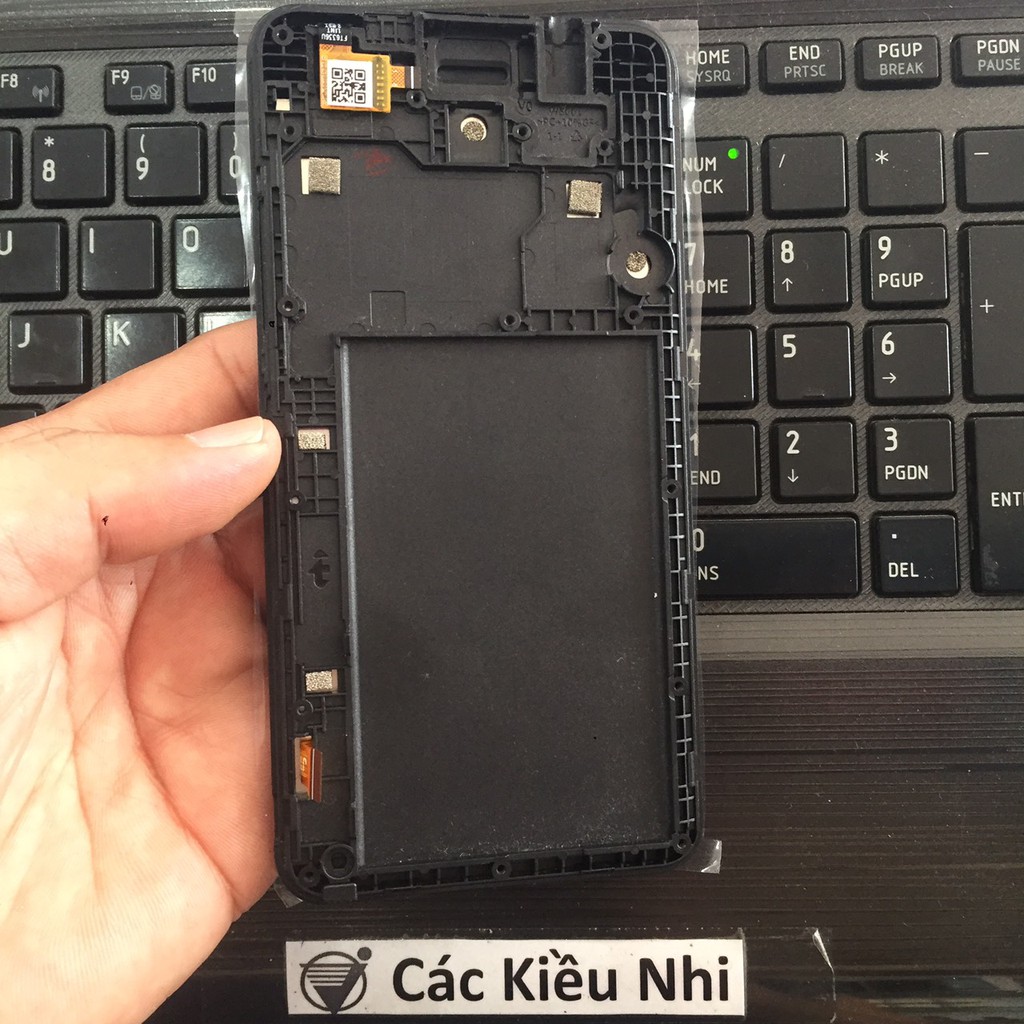 Màn hình Itel A33 | W5001 cảm ứng liền khung chính hãng