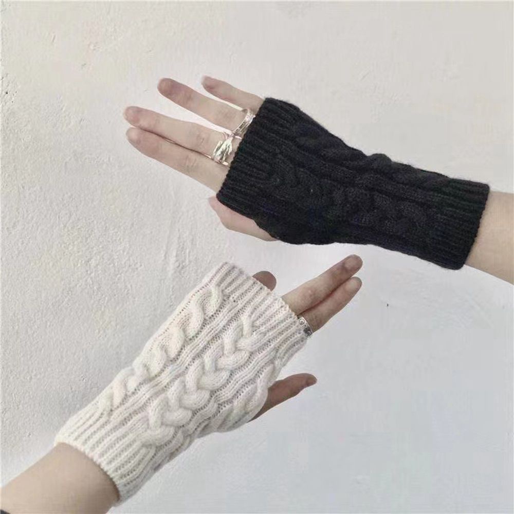 Găng tay hở ngón mềm mại AVALENTINE