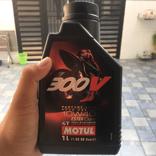 Motul 300v