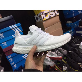 giày thể thao Ultran boost