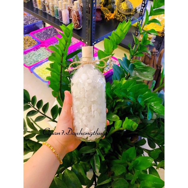 Lọ Đá Vụn Màu Tự Nhiên Phong Thuỷ 1230gram