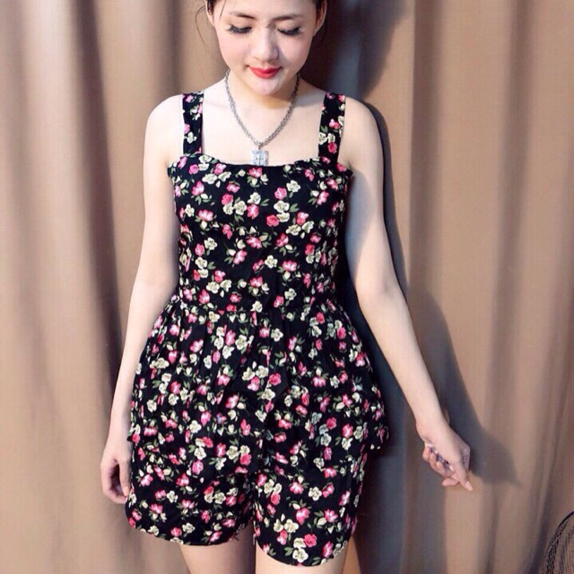 ĐỒ BỘ KATE DÂY BẢN LỚN QUẦN SHORT ĐẸP