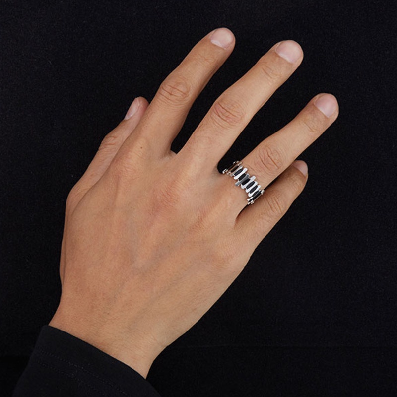 Nhẫn Hở Bằng Thép Titan Thời Trang retro Cá Tính Dễ Phối Đồ Cho Nam Nữ
