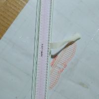 Combo cho khách lẻ gồm nhíp và khuôn