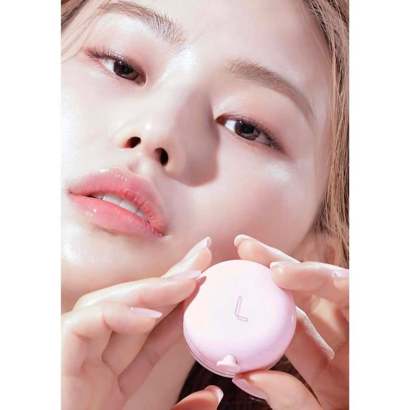 Sáp dưỡng môi mềm mịn Laneige Lip Treatment Balm