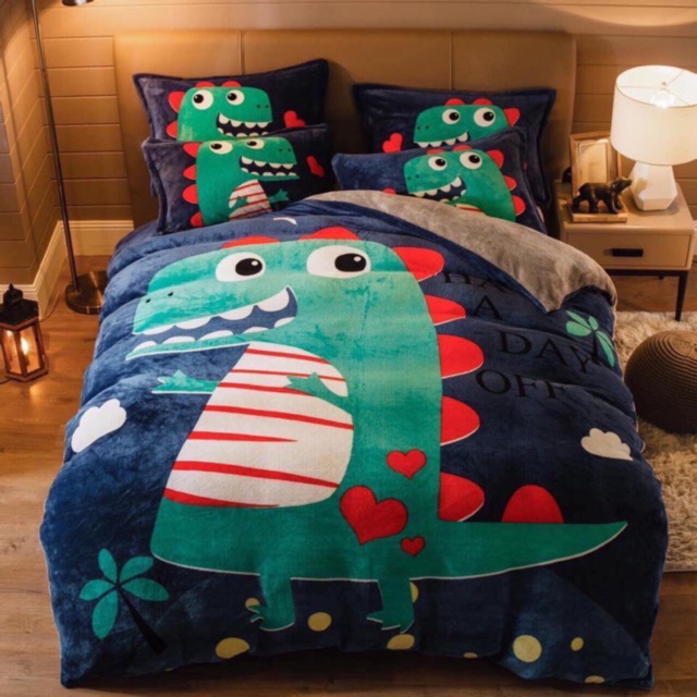 Bộ Drap & Chăn Chần Bông Nỉ Nhung 3D Khủng Long Xanh Lá