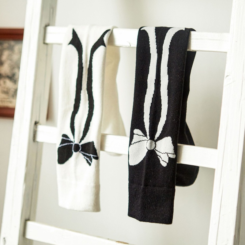 1 Đôi Tất Chân In Hình Trái Tim Phong Cách Harajuku