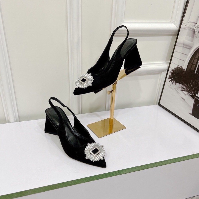 Bán Sỉ- Giày sandal mũi nhọn da lộn tag bầu đá trắng gót tam giác 5cm sang chảnh,điệu đà