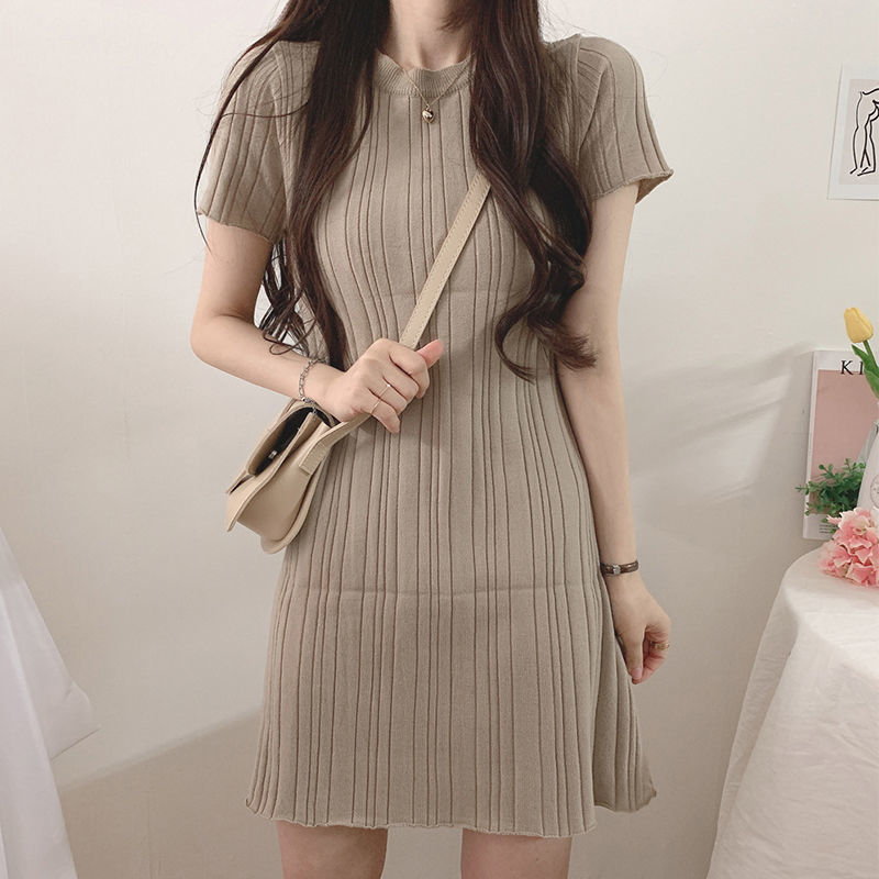 Đầm cổ tròn dệt kim phong cách Hàn Quốc 9843
