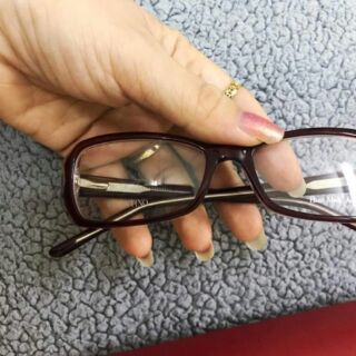 Kính Valentino authentic siêu đẹp