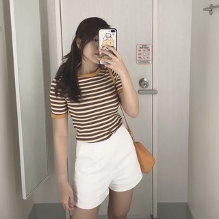 Quần short khaki
