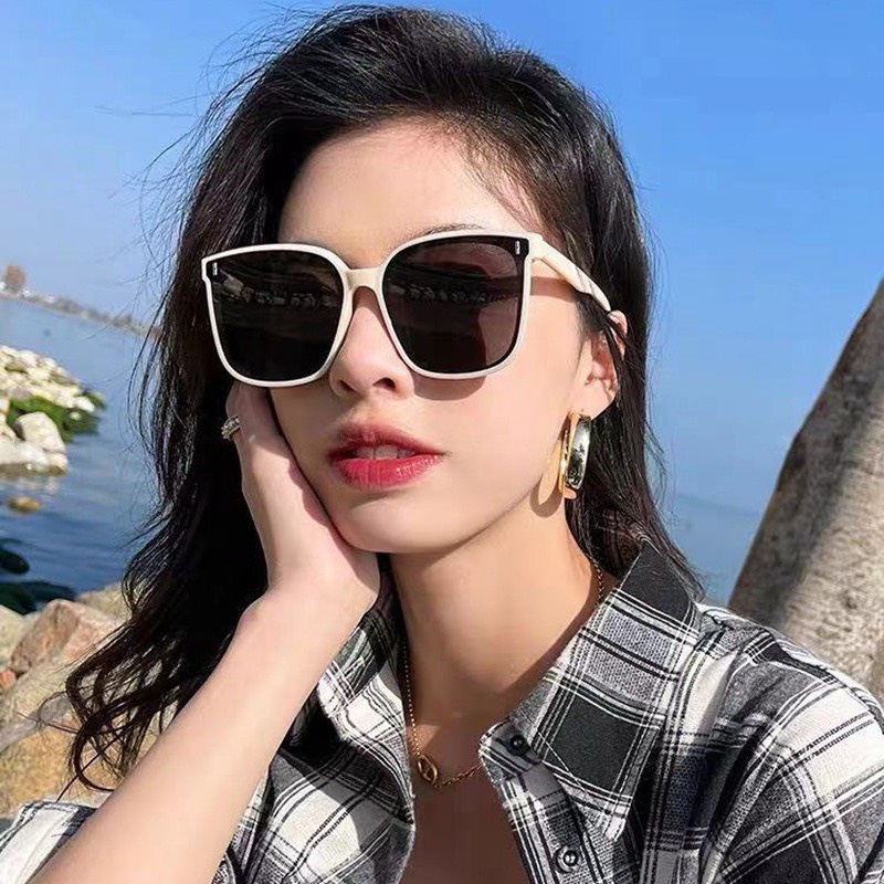 Kính Form vuông Nam Nữ 648 Chất liệu nhựa hàn quốc kiểu dáng hot trend