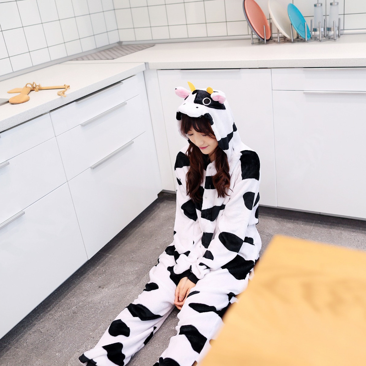 Áo liền quần Ngủ Hoạ Tiết Bò Sữa Cho Nam Và Nữ | BigBuy360 - bigbuy360.vn