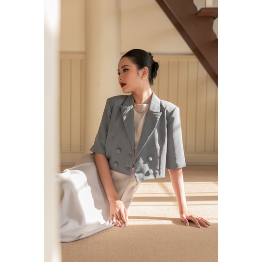 Áo blazer cộc tay