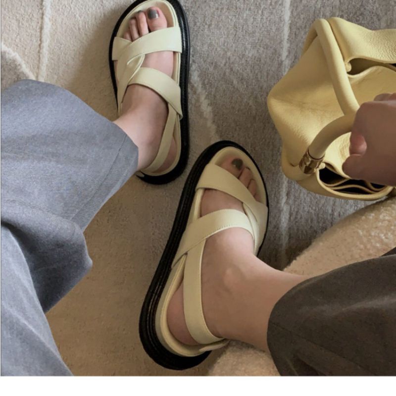 Dép Sandal Dây chéo đi học siêu đẹp phong cách Ulzzang